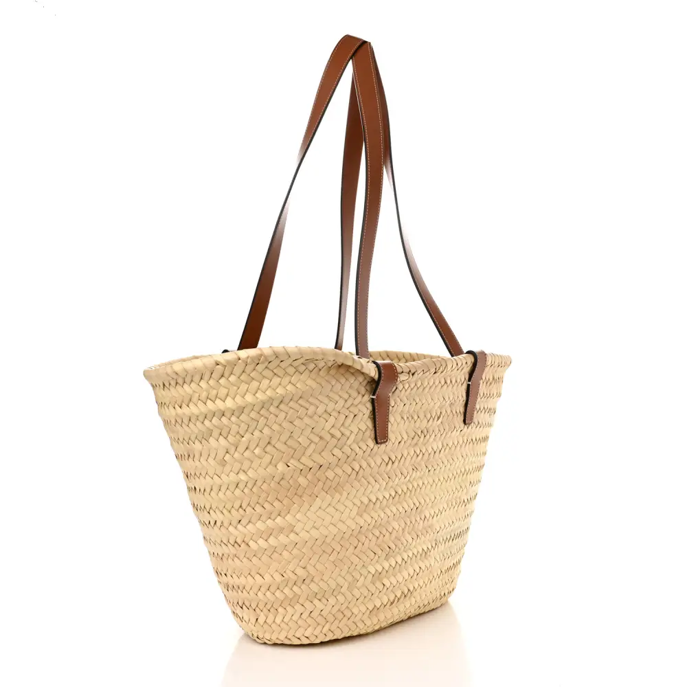 Celine Medium Teen Triomphe Bag Replica in Tan Leather1:1High-quality replica