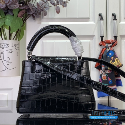Black Croc-Embossed Mini Handbag with Silver Hardware1:1High-quality replica