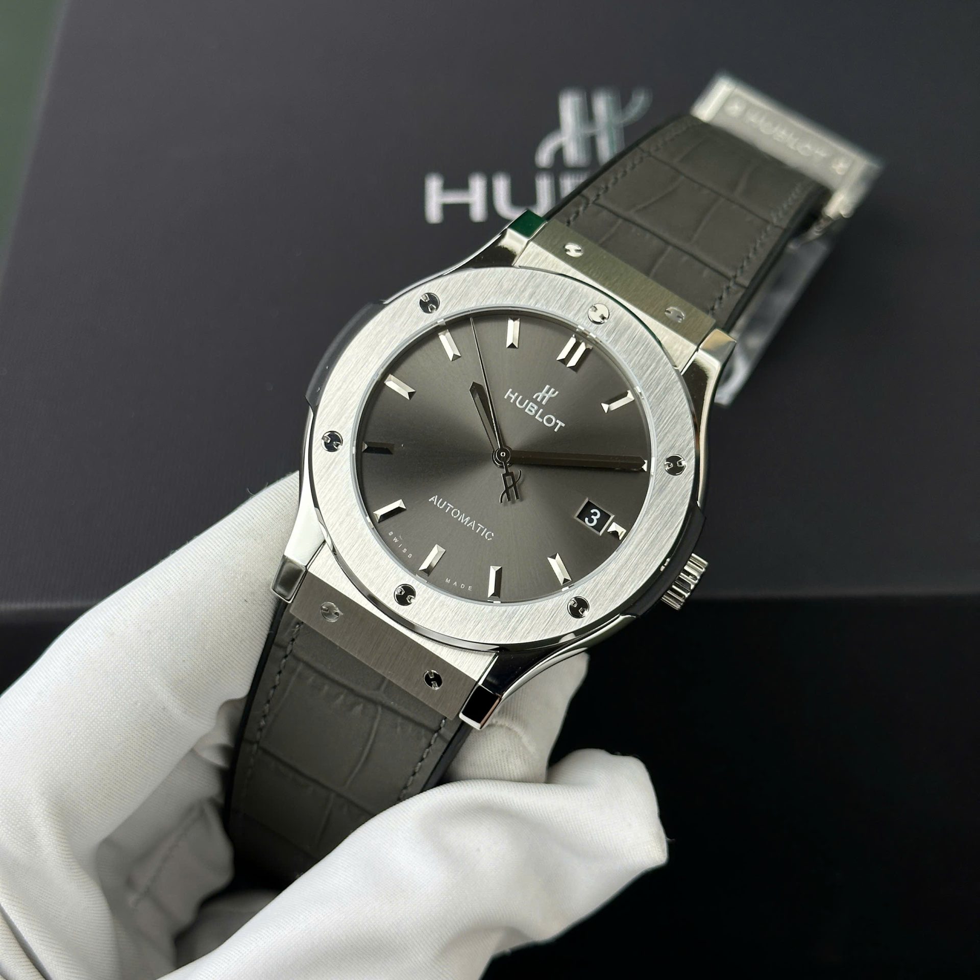 Hublot Classic Fusion Titanium Replica Watch Best Quality Gray Dial WWF Factory 45mm - Top club
