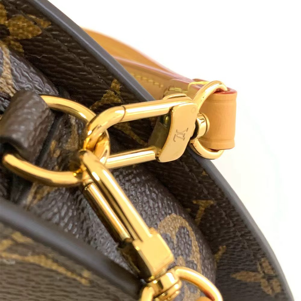 Louis Vuitton LV Fan 1:1High-quality replica