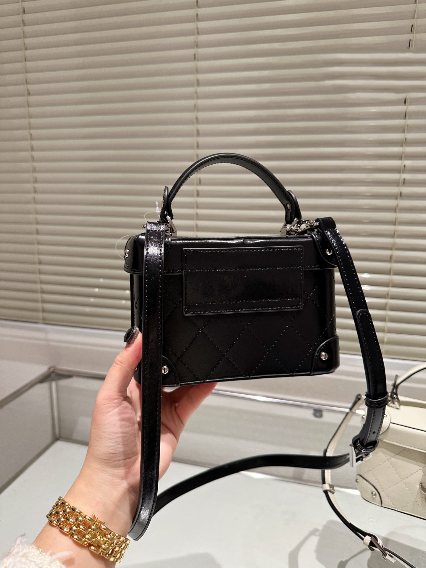 TO – New Luxury Bags SLY 3061:1High-quality replica
