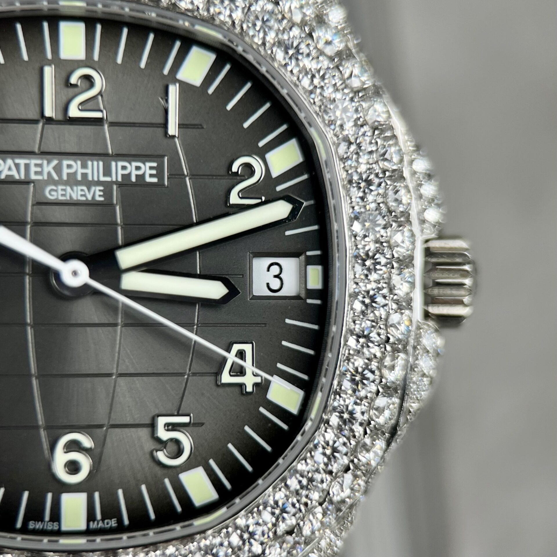 Patek Philippe Aquanaut 5719 Moissanite Diamond Replica Watch 40mm - Top club