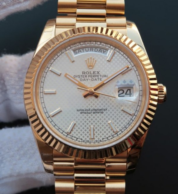 Replica Rolex Day-Date 40mm 228235 YG Noob White Textured Dial YG Bracelet A3255 - Elite Watch Atelier