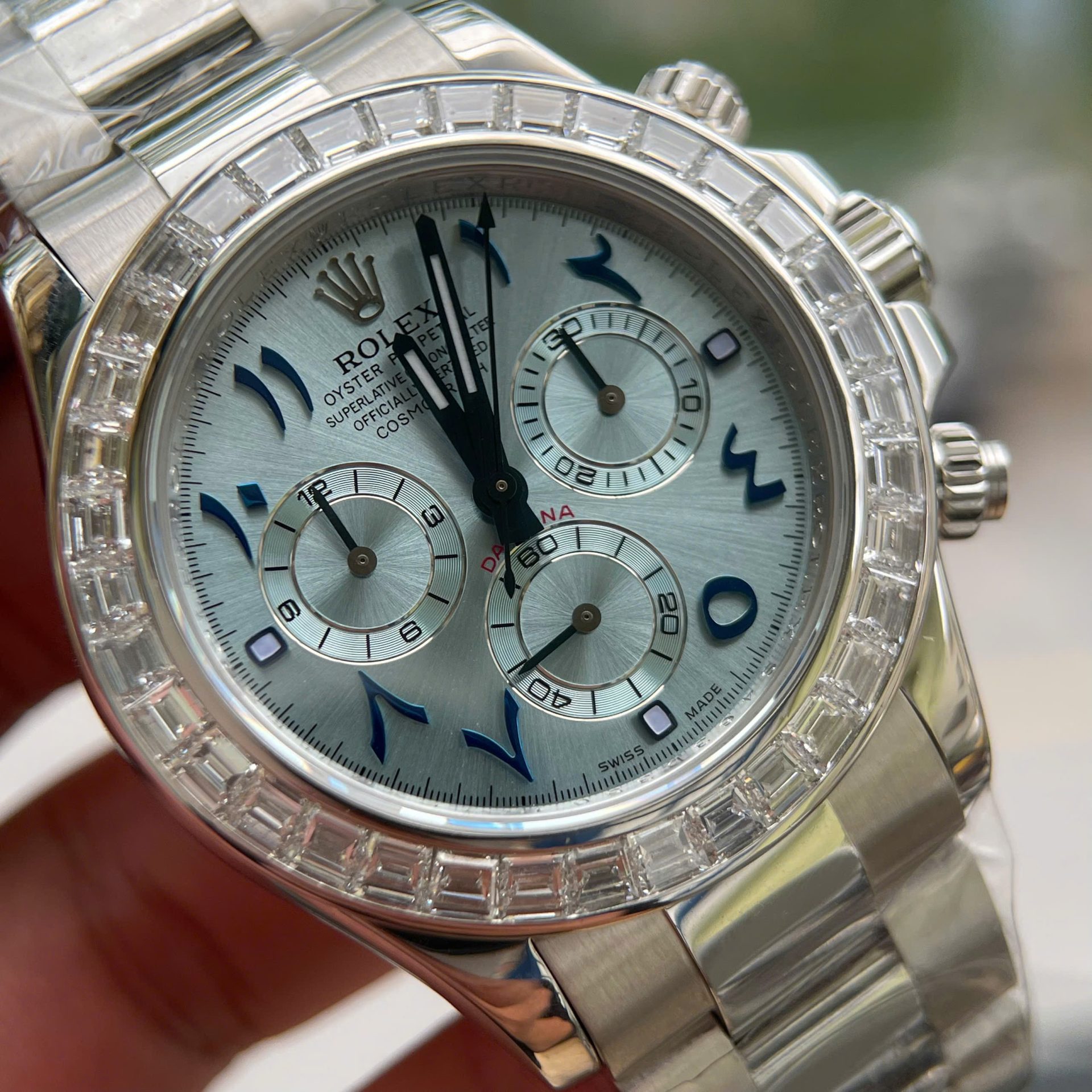 Rolex Daytona Best Replica Watch Custom Solid White Gold + Diamonds Baguette Hong Kong 40mm - Top club