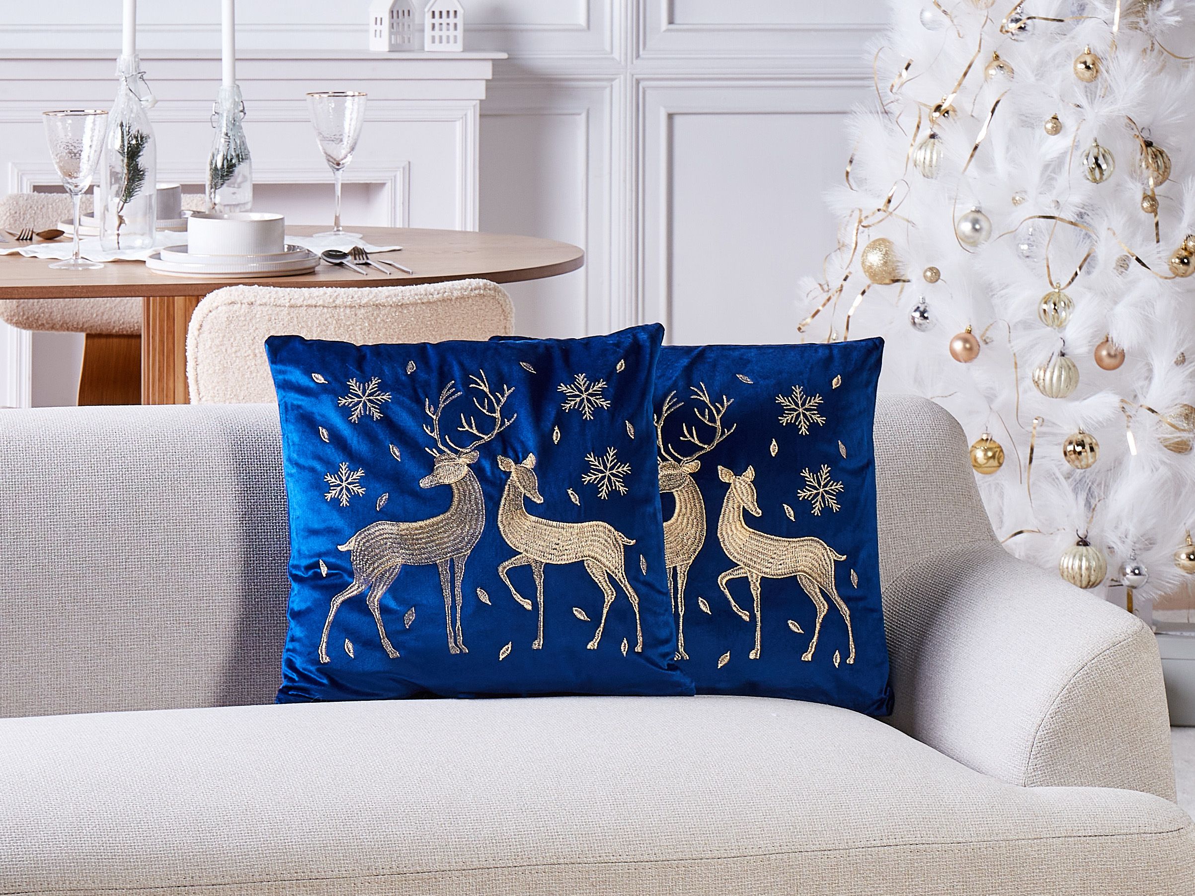 Set of 2 Decorative Cushions MERINGUE Velvet 45 x 45 cm Dark Blue Christmas Motif