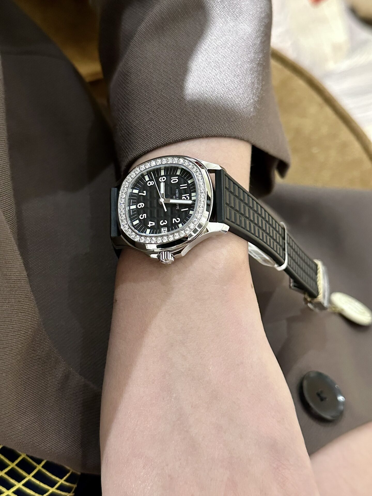 Patek Philippe Aquanaut 5067 Women s Black With Diamond Bezel Replica 1:1 Watch PPF 35.6mm - Top club