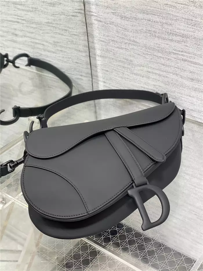 Saddle Bag with Strap Black Ultramatte Calfskin1:1High-quality replica