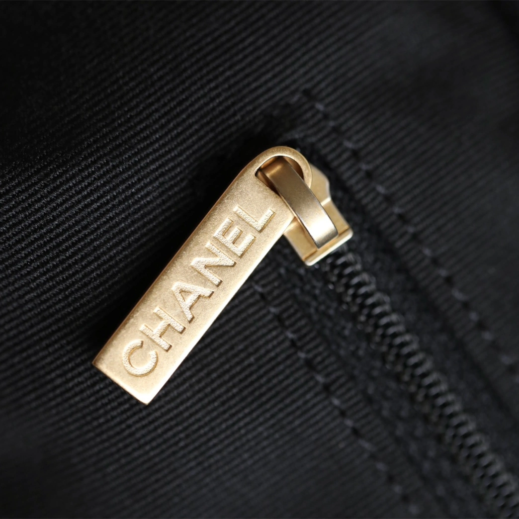 Chanel 24A Collection AS4923 Small Lambskin Hobo Bag – Original Handmade 1:1 Replica1:1High-quality replica