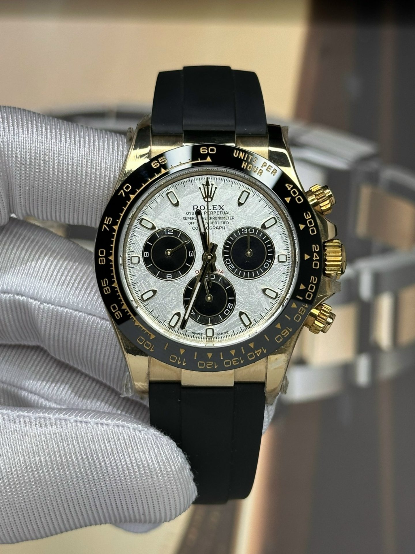 Rolex Replica 11 Watch Cosmograph Daytona Meteorite Dial Rubber Strap 40mm - Elite Watch Atelier