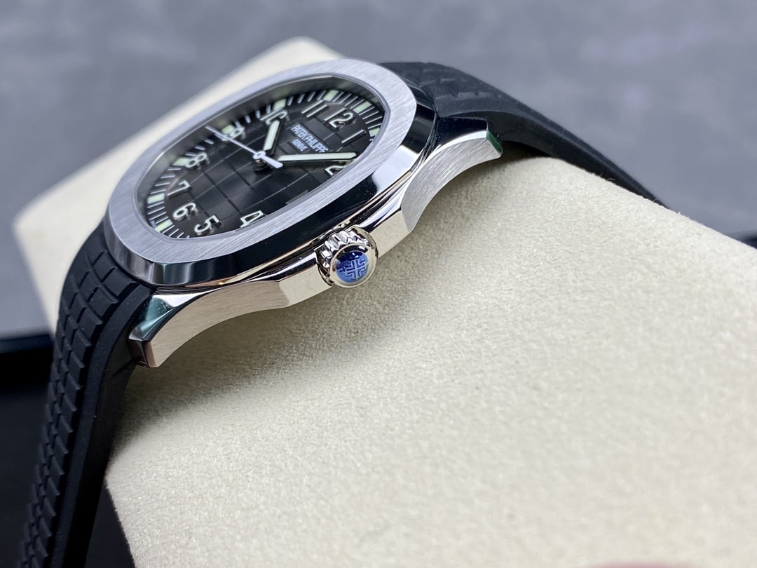 Fake Patek Philippe Replica Watch Aquanaut Date Sweep Seconds Stainless Steel Black Dial 5167A-001 3KF(1:1 replica) - Top club