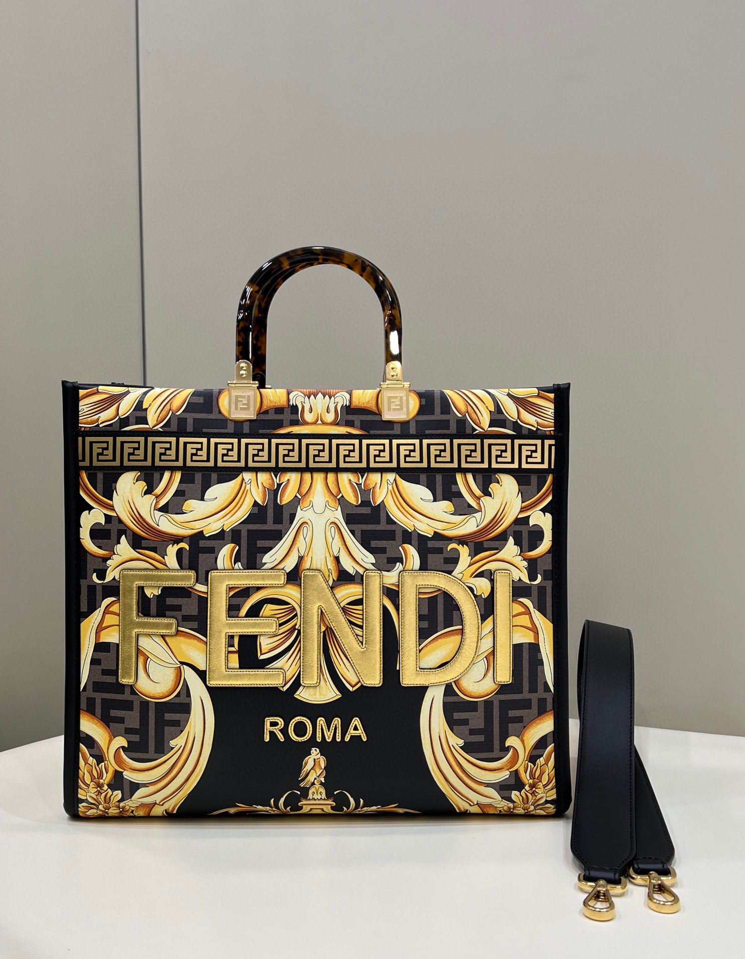 Fendi Sunshine - Replicaclubs