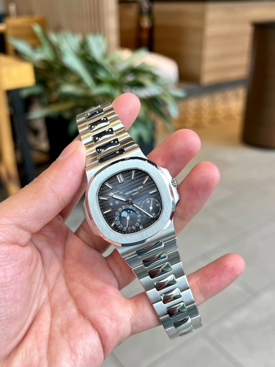 Patek Philippe Nautilus 5712 Replica 1:1 Watch Full Function PPF 40mm - Elite Watch Atelier