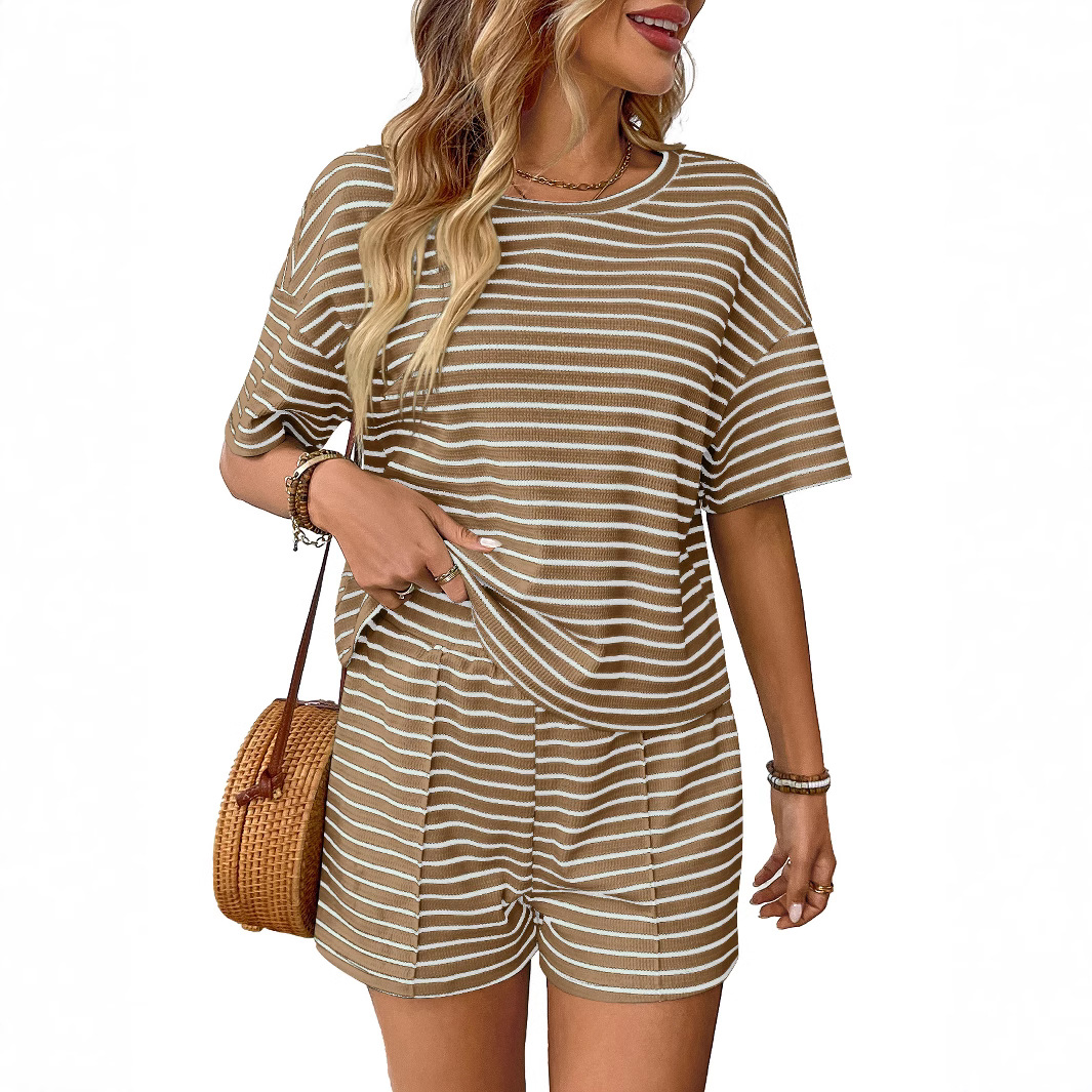 Cross-border European and American women's clothing 2025 summer new Amazon knitted striped fashion casual shorts sports suit for women