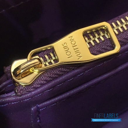 Purple Ostrich Leather Mini Handbag with Pearl Chain Detail1:1High-quality replica