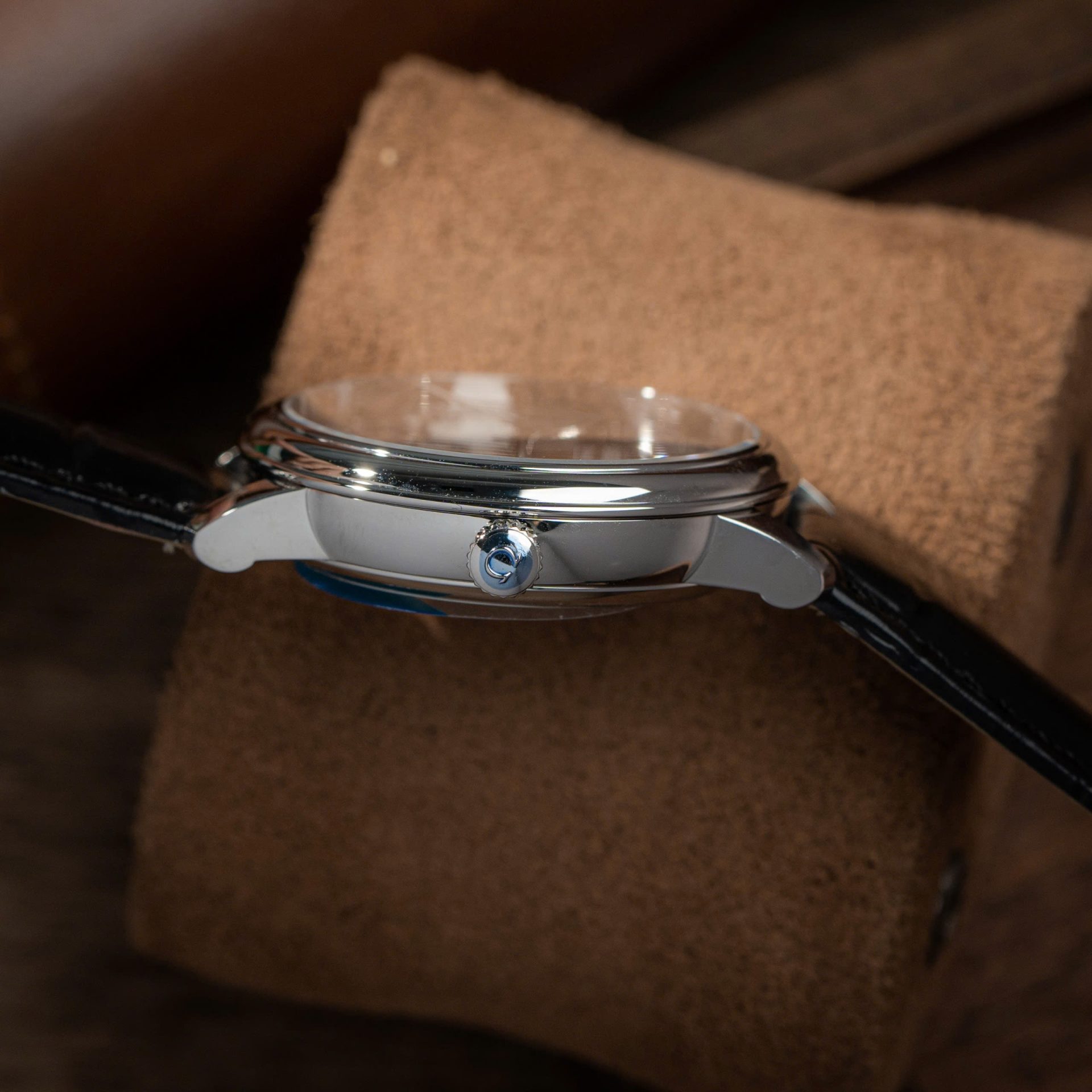 Omega De Ville Prestige Power Reserve Replica Watch Dial Blue Leather Strap 39.5mm - Top club