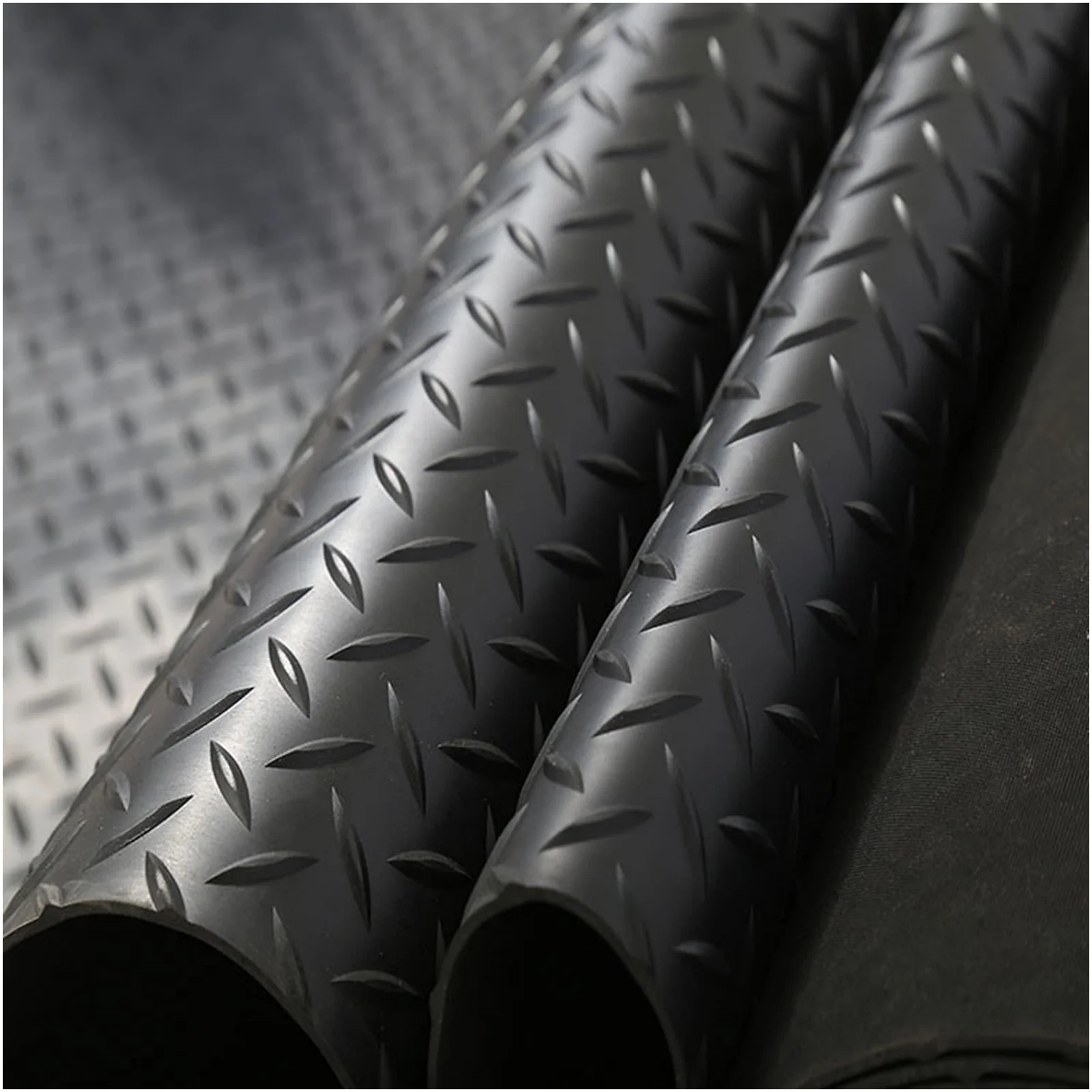 Heavy Duty Garage Flooring Mat Roll 2.5MM Thick Anti-Slip Trailer Floor Covering Raised Mat - Image 11