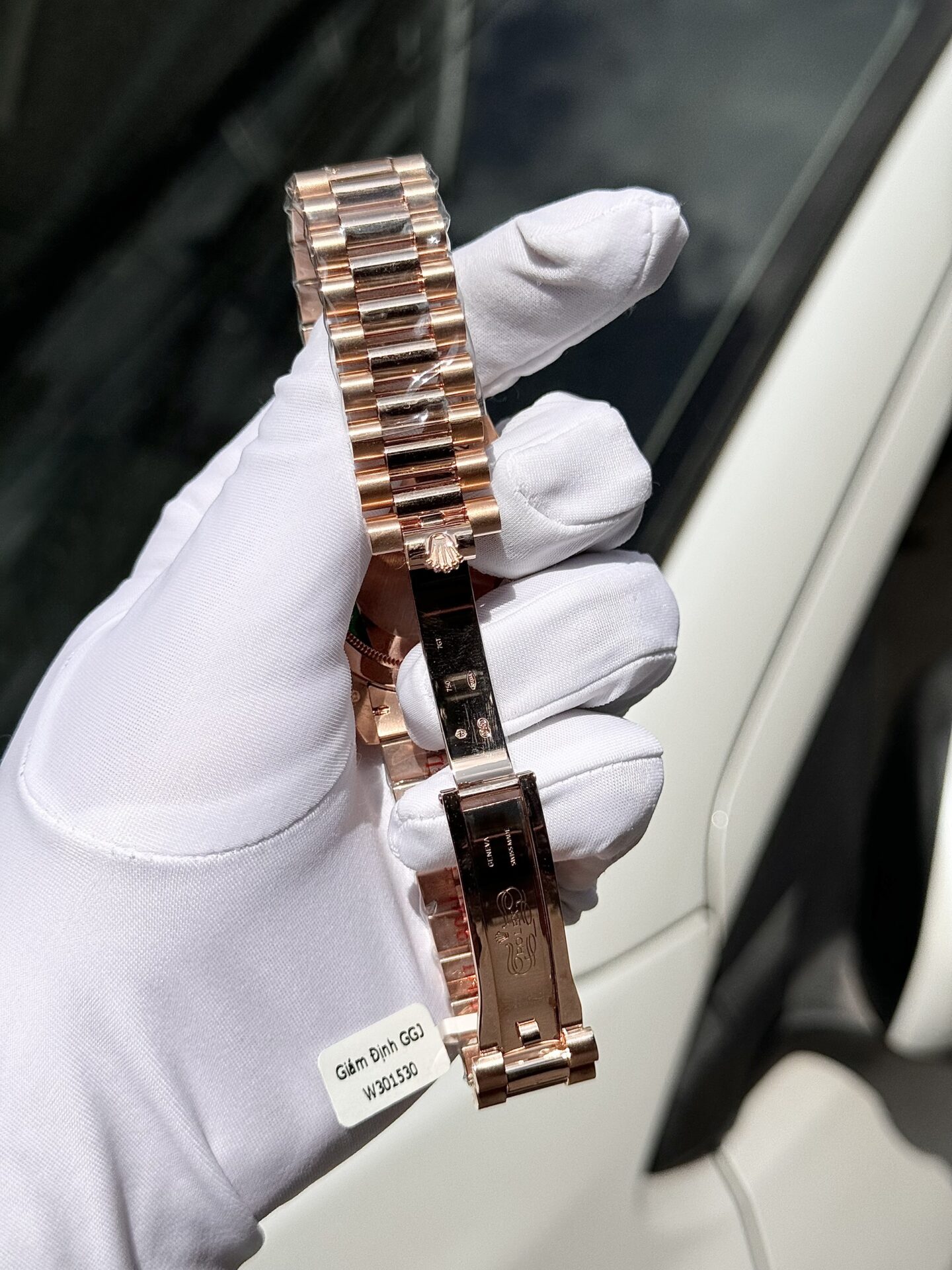 Rolex Day-Date Gold Wrapped Replica Watch With Moissanite Full DIal GM V2 40mm - Elite Watch Atelier