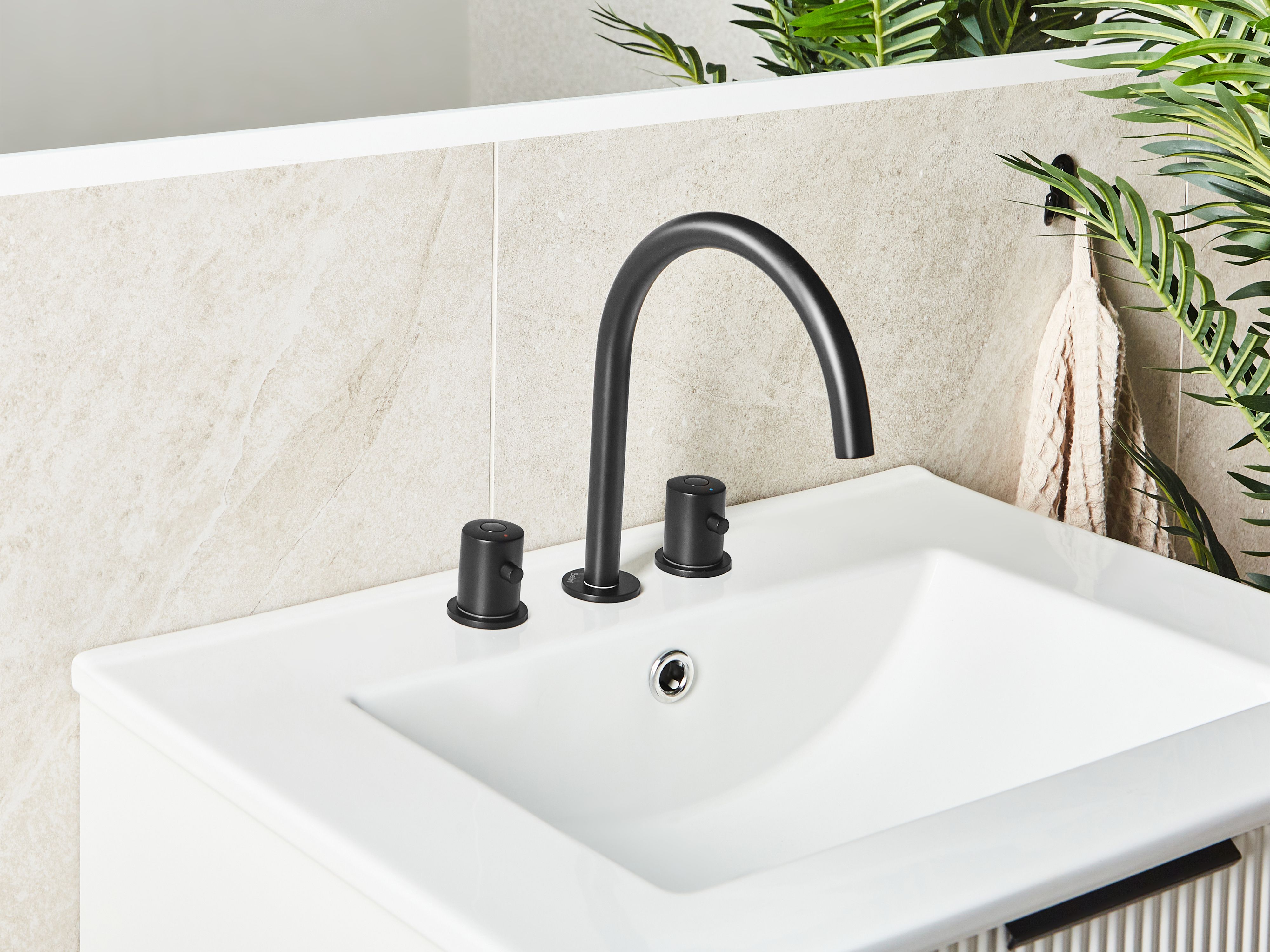Basin Mixer Tap PILCOMAYO Brass Black