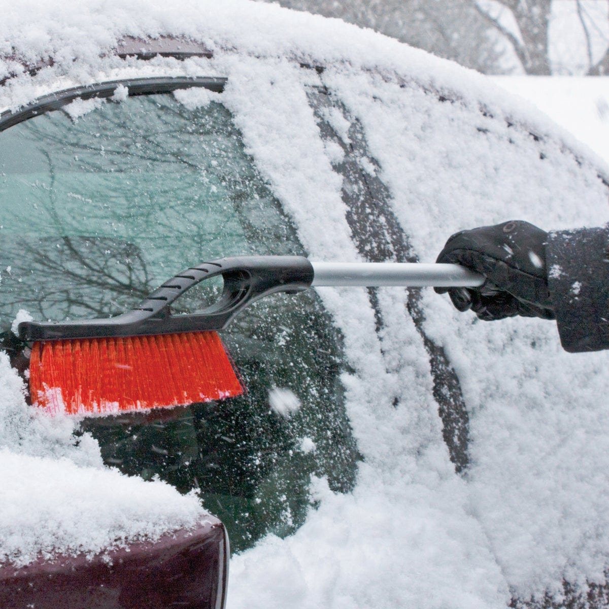 EMSCO Bigfoot 35 In. Snowbrush with Scraper and Foam Comfort Grip