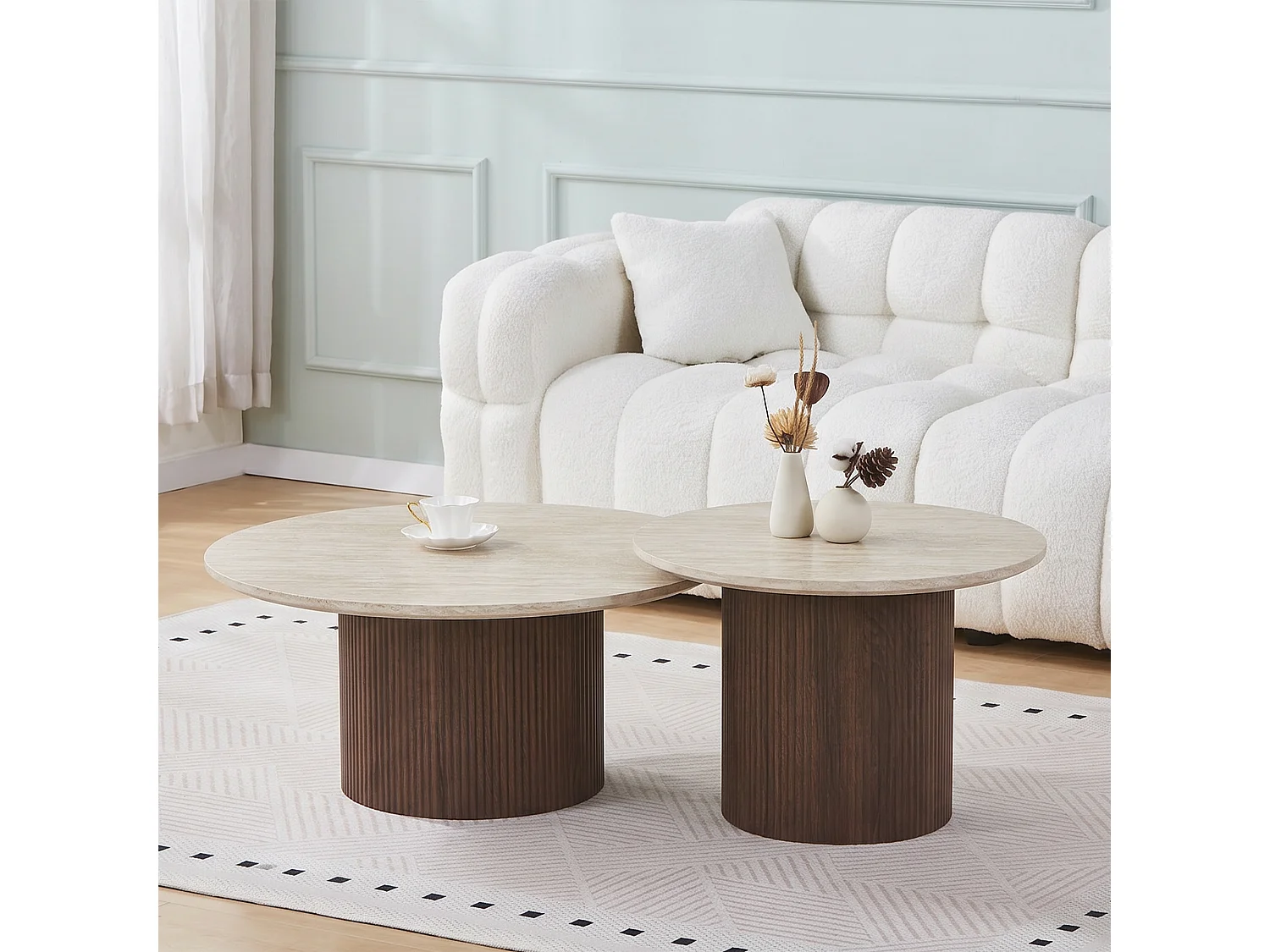 Lot de 2 tables basses gigognes rondes ESME - Plateau effet travertin beige - Pieds noyer foncé
