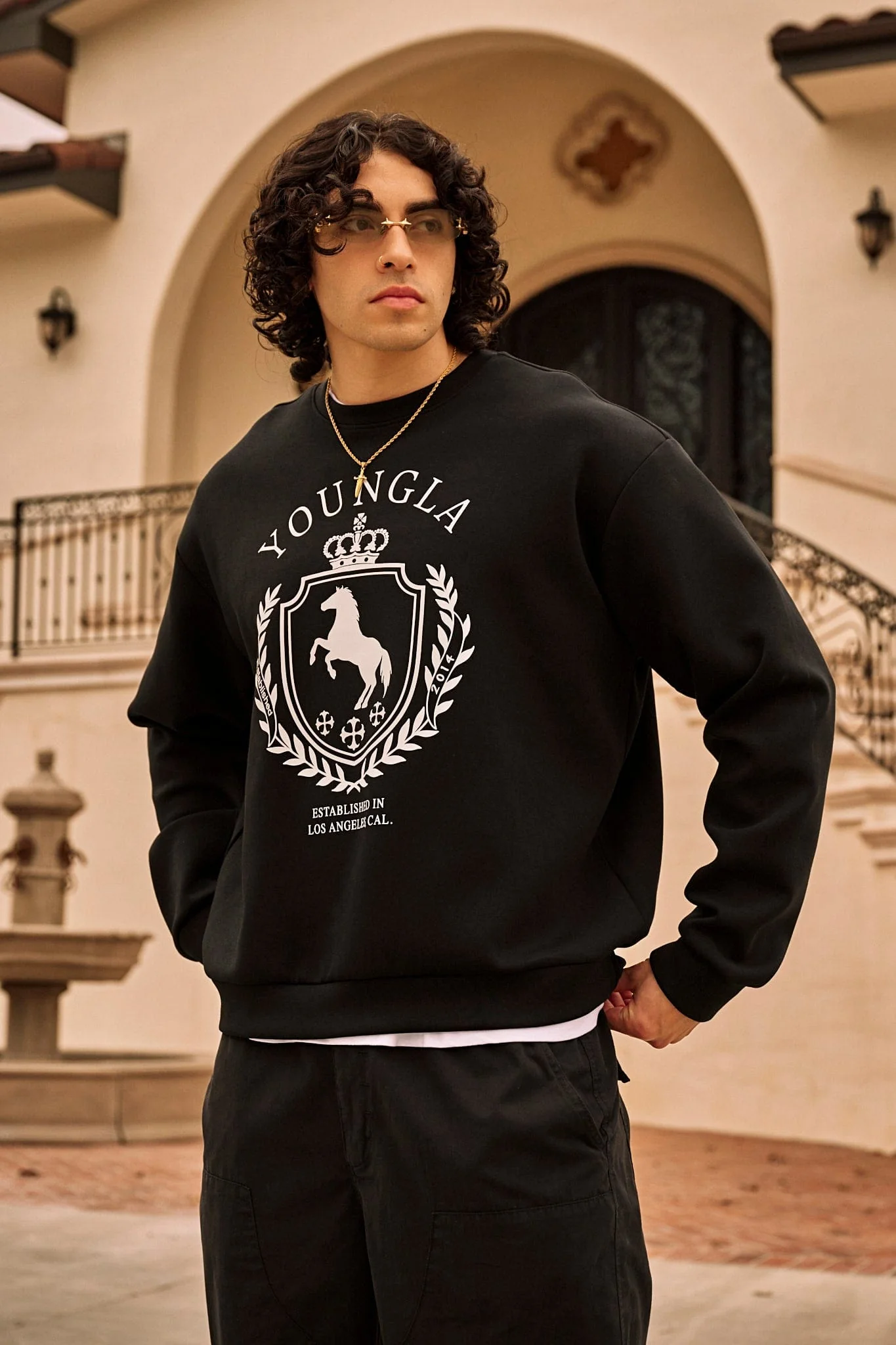 5075 - Old Money Crewnecks