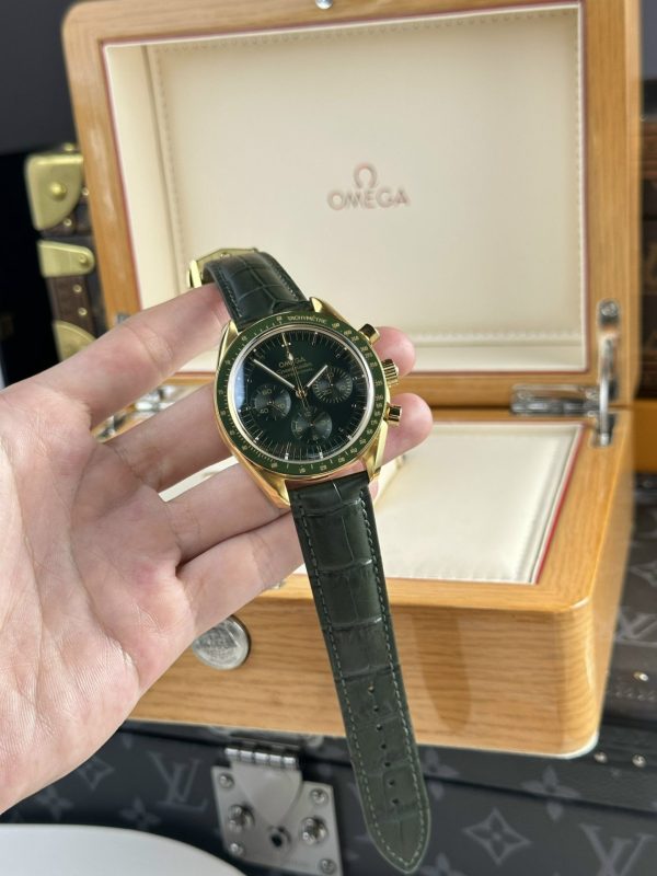 Omega Speedmaster Moonwatch Replica Watches Green Dial RM Factory 44mm - Elite Watch Atelier