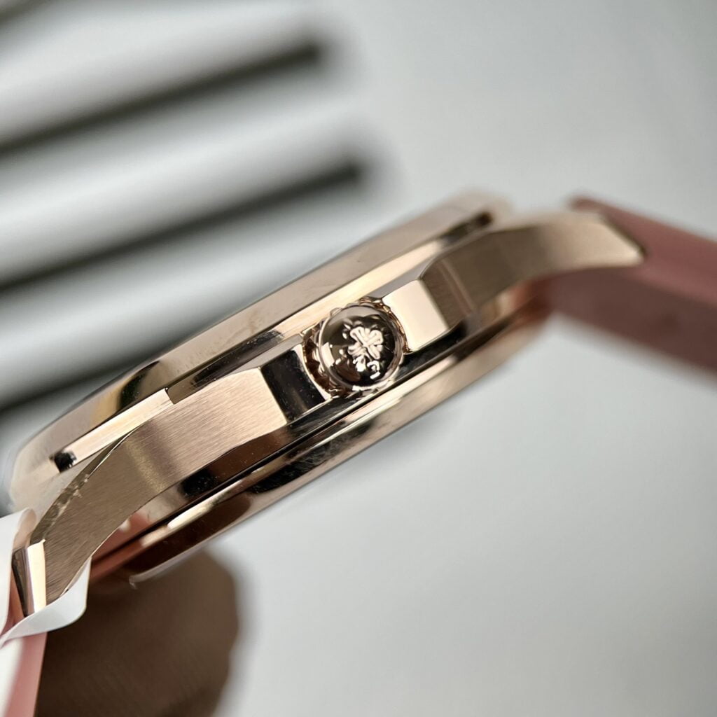 Patek Philippe Replica 11 Watch Aquanaut 5072R Gold Wrapped Moissanite Diamond 35.6mm - Top club