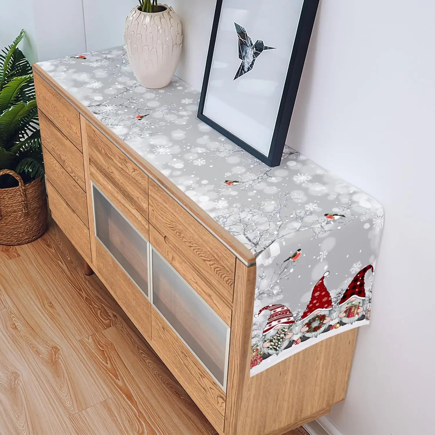 WinterKabouter | Luxe Kerst Tafelloper met Sneeuwvlok Design