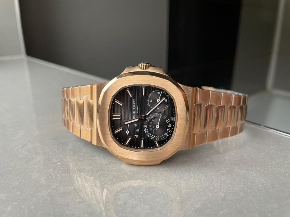 Replica PATEK PHILIPPE Nautilus Moon Phases 5712 RG Grey Dial on RG Bracelet PPF A240 - Top club