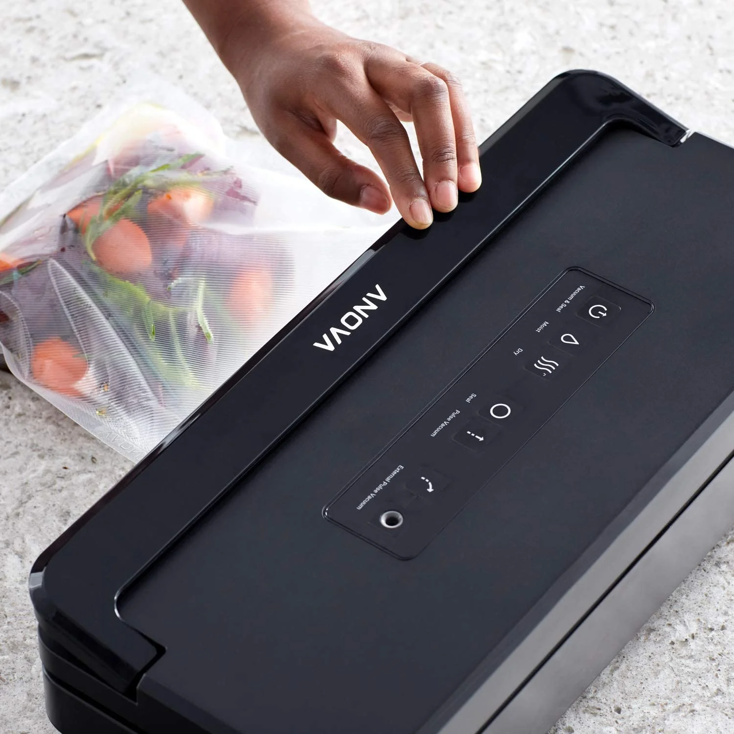 Anova Precision Pro Black Food Vacuum Sealer - Image 4