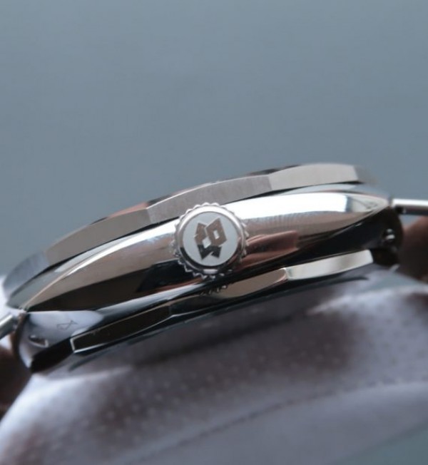 Replica Panerai SF Radiomir PAM687 Brown Dial Leather Strap P.3000 - Top club