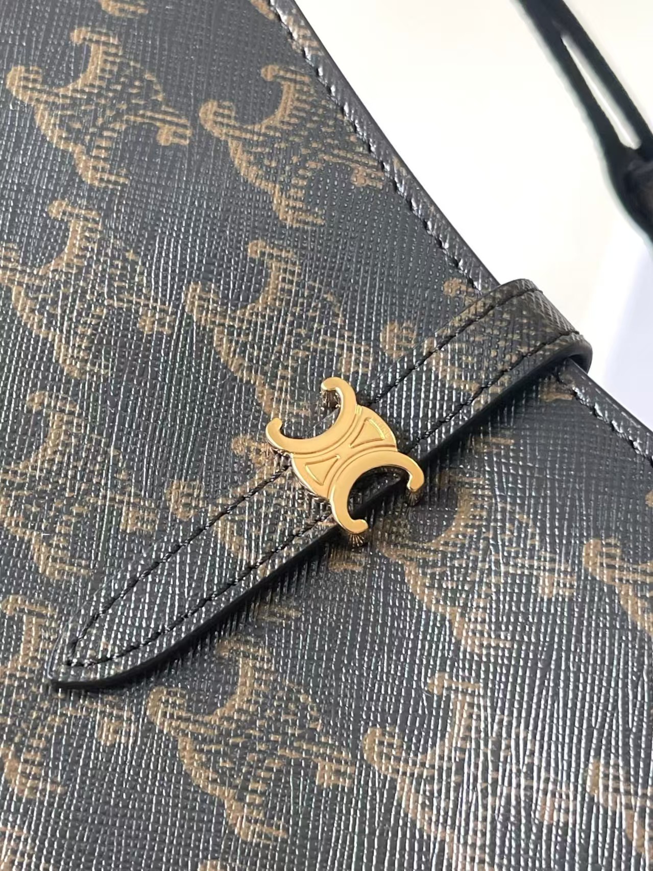 CELINE TINA SHOULDER BAG1:1High-quality replica