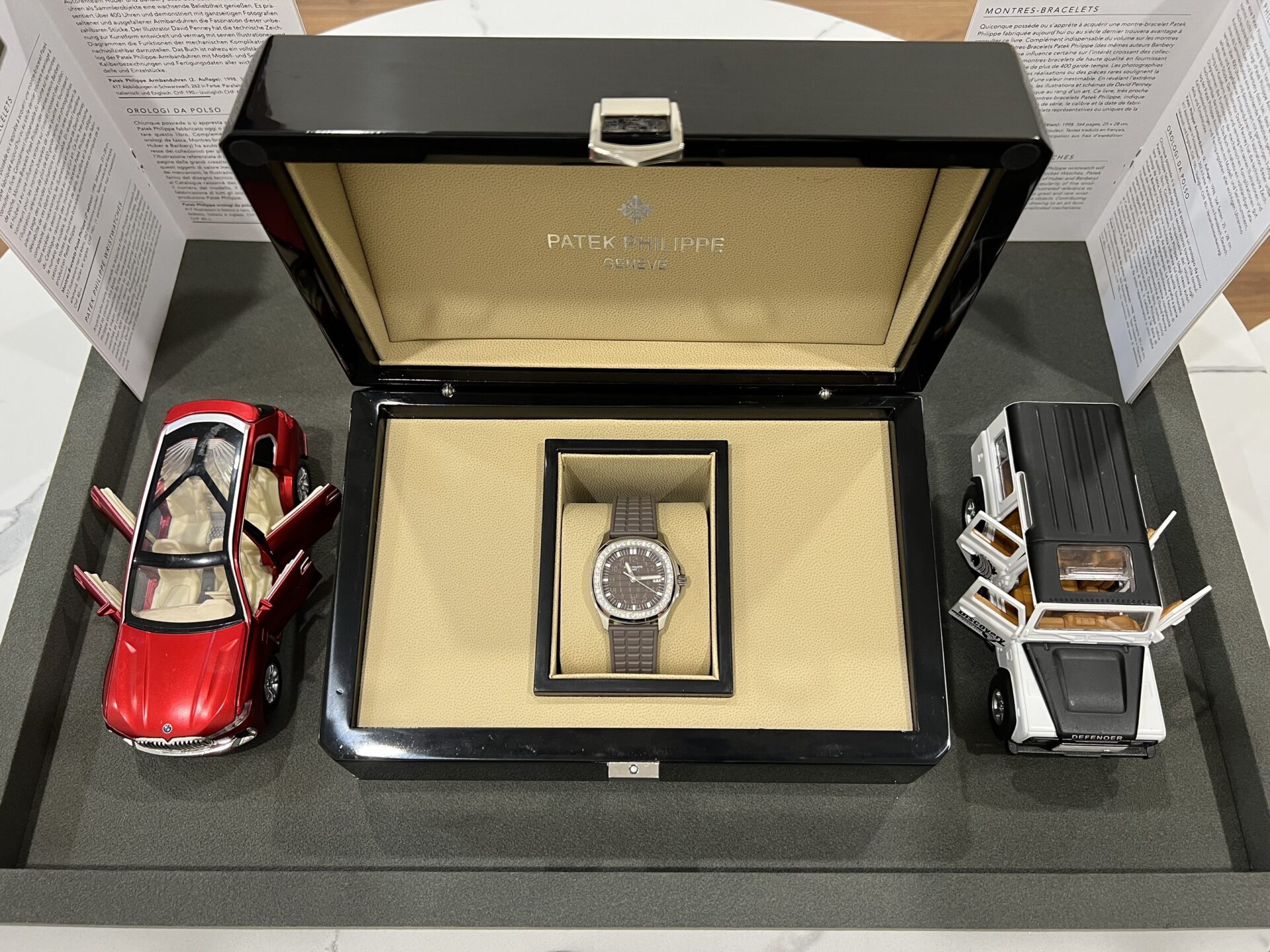Patek Philippe Aquanaut 5067A Best Replica Watch Grey With Stone Bezel 35.6mm - Top club