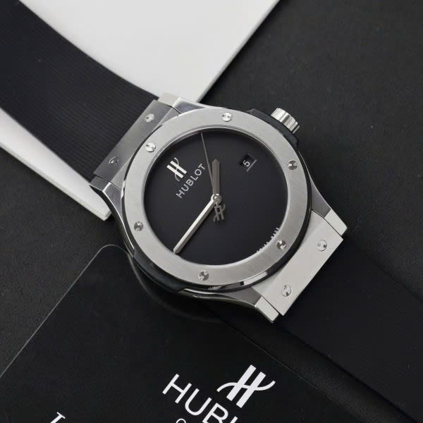 Hublot Classic Fusion 40 Years Anniversary Fake Watch Black Dial 42mm - Top club
