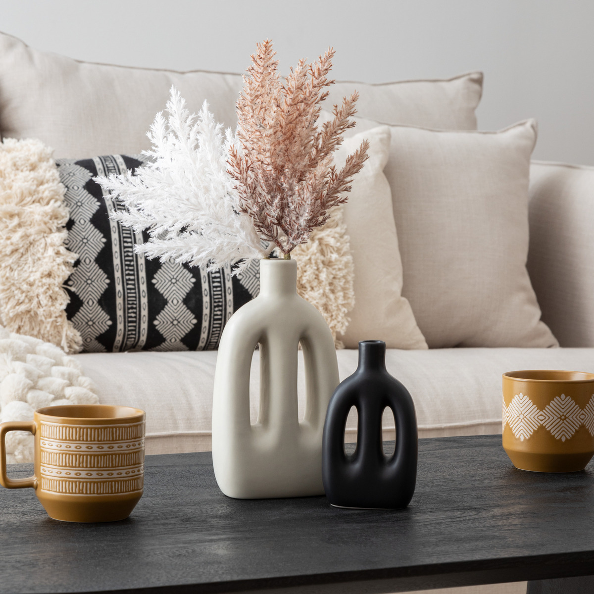 Set of 2 vases "Inuit dreams" Ceramic, H.14/20 cm