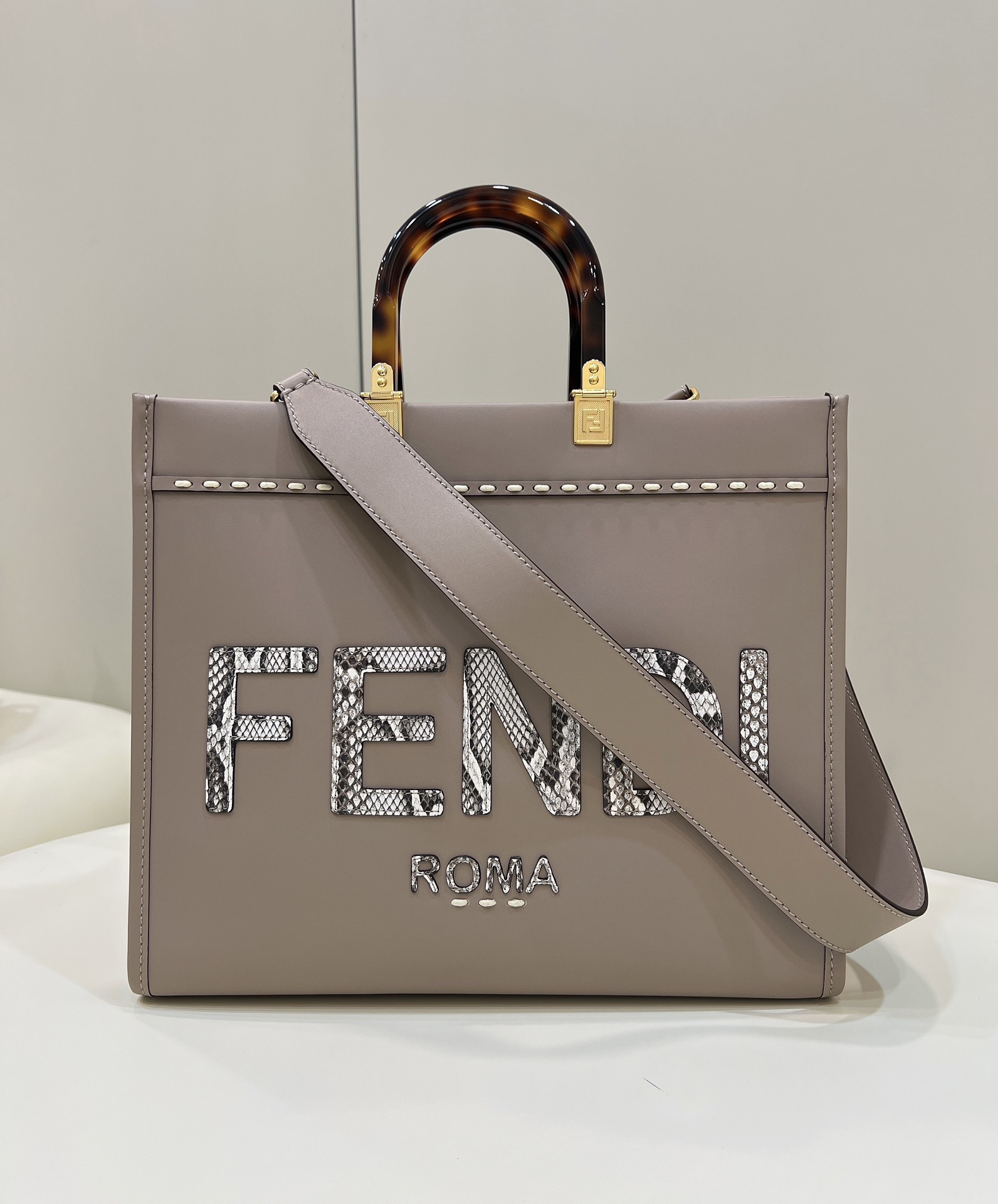 Fendi Sunshine - Replicaclubs