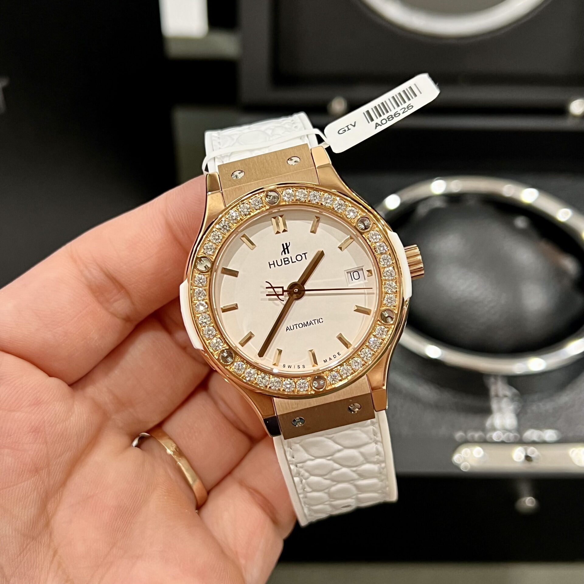 Hublot Replica Watches Classic Fusion King Gold White Dial Custom Moissanite Diamonds 38mm - Top club