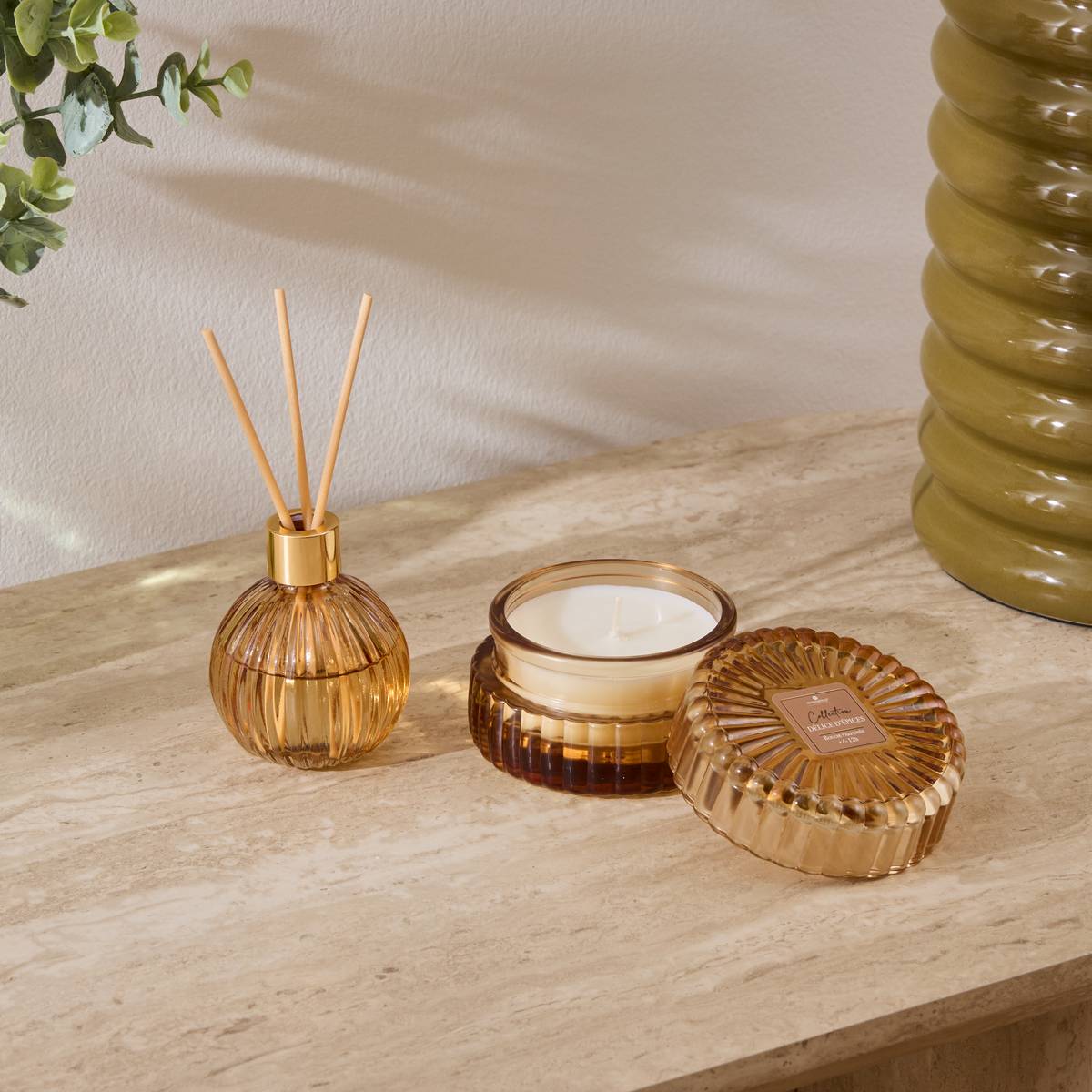 Scent Box "Albie" Black Fig, Dark Red