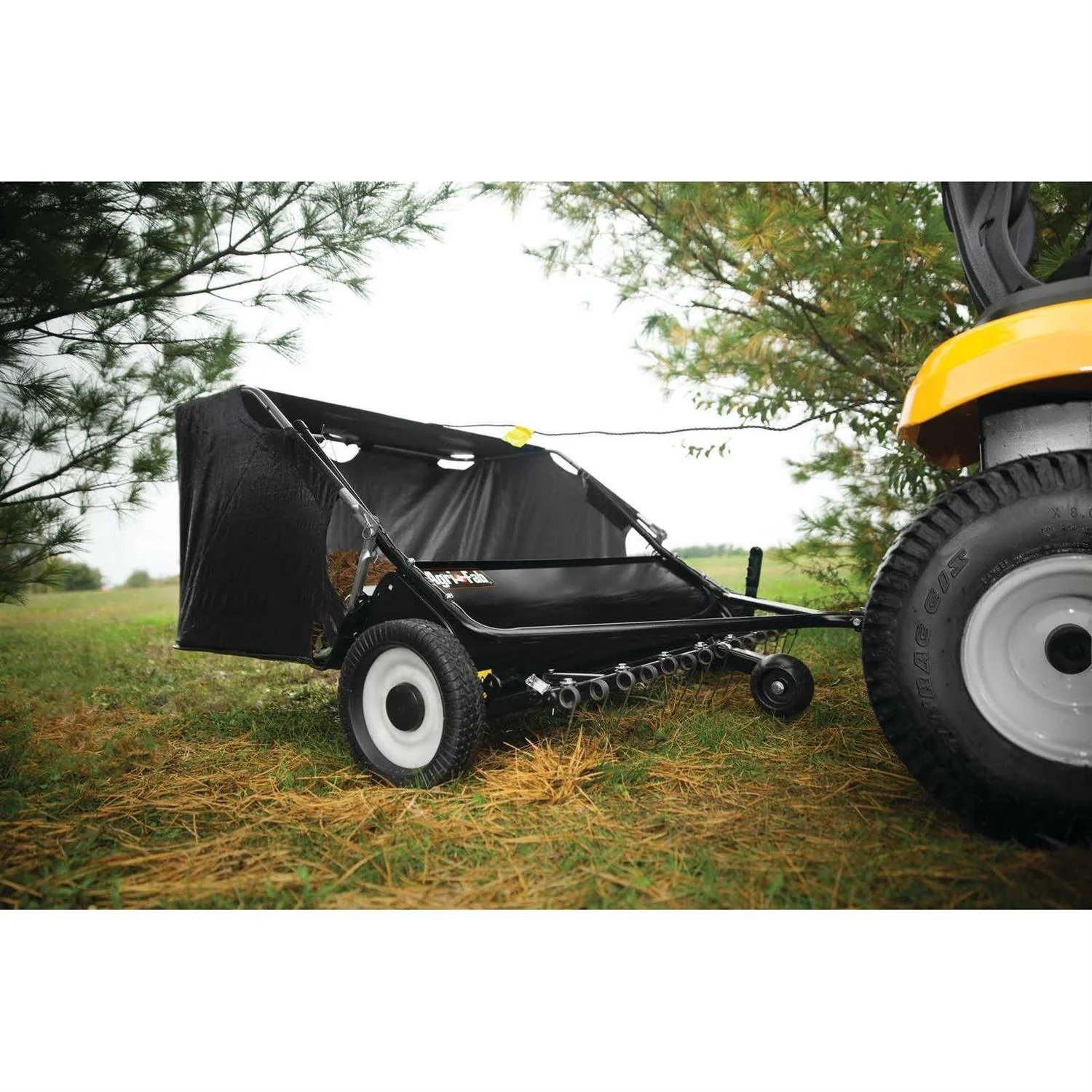Agri-Fab Tow Lawn Sweeper 42 in - 45-0320 - Image 5 Agri-Fab Tow Lawn Sweeper 42 in - 45-0320 - Image 5