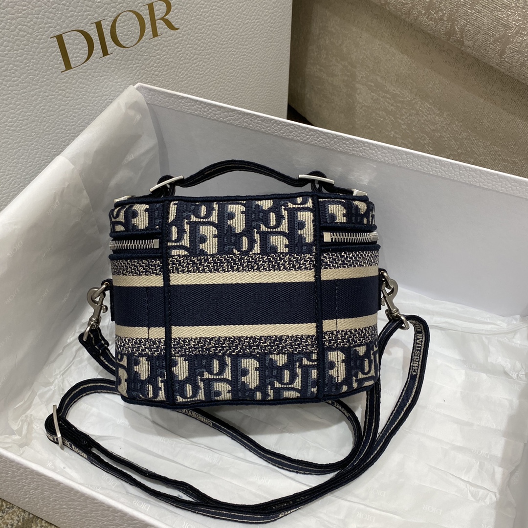 Small Diortravel Vanity Case With Shoulder Strap Beige For Women 7.5in/18.5cm1:1High-quality replica