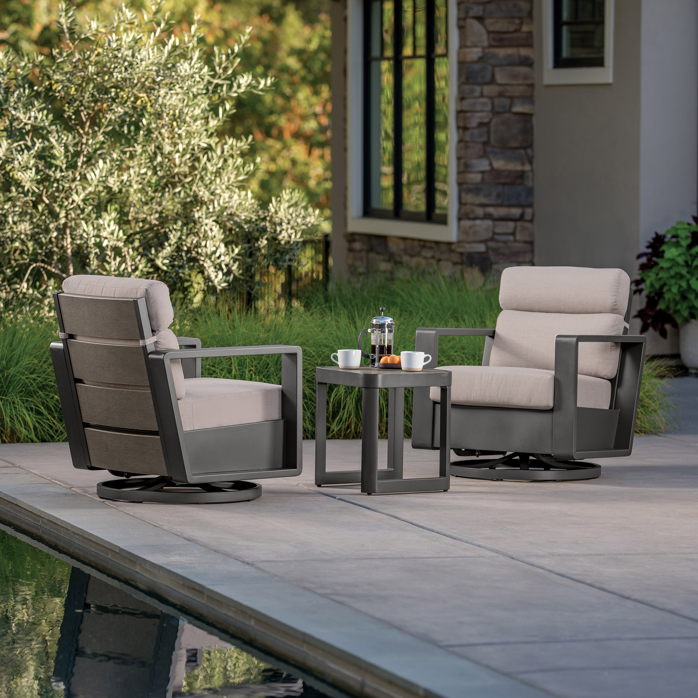 SunVilla Alden 3-piece Outdoor Patio Seating Set - Image 2