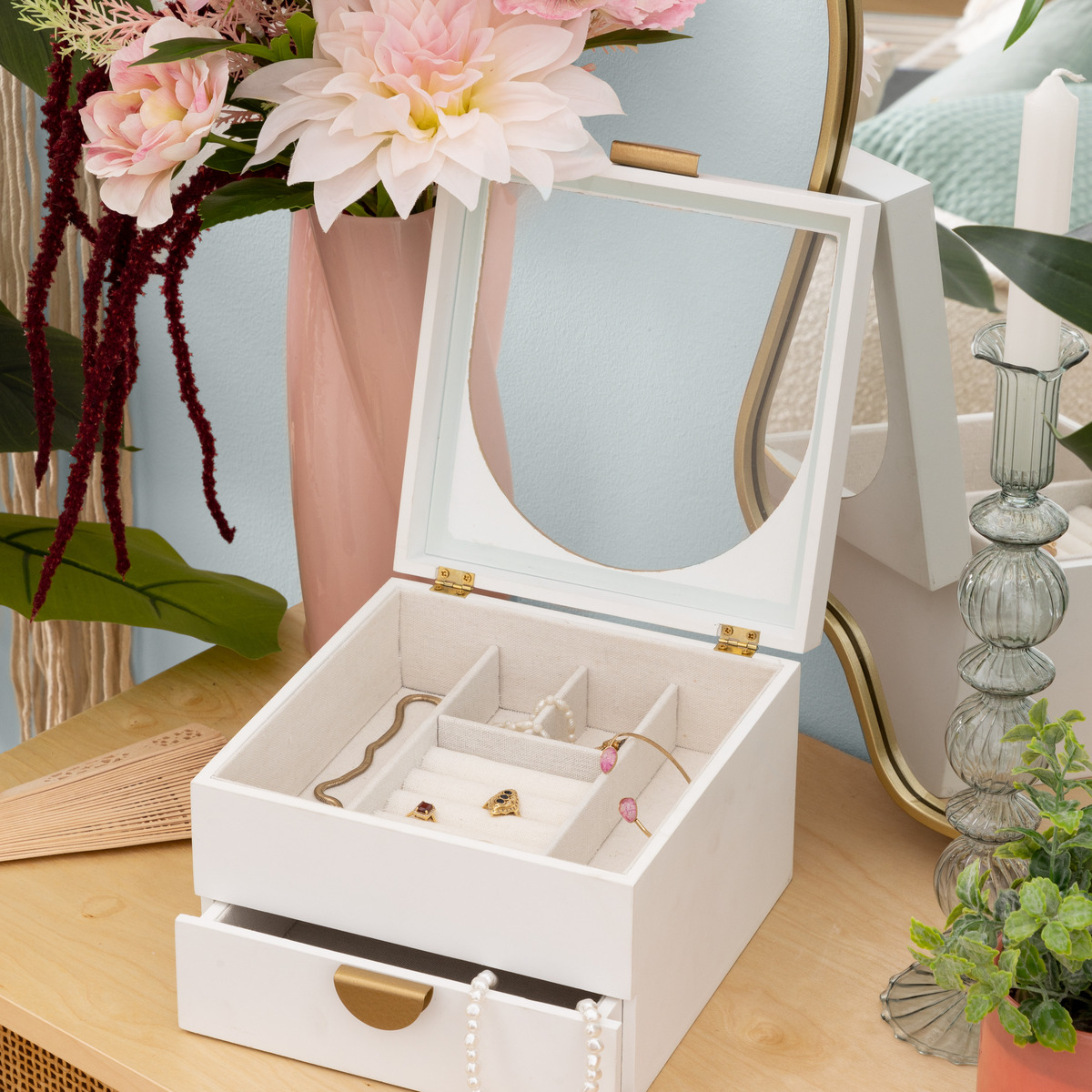 Jewelry box "Wild" Wood, White, 20x20 cm