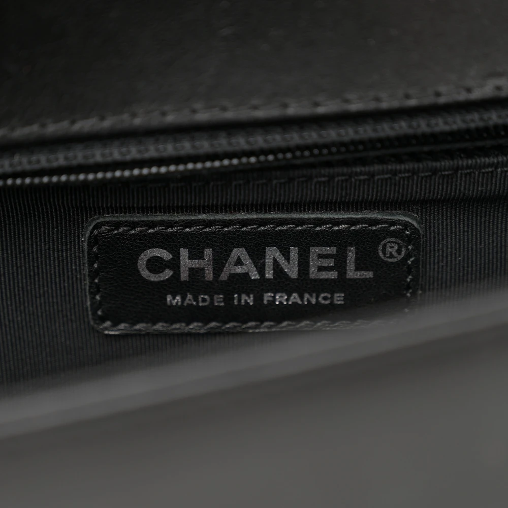 Chanel Black Lambskin Flap Replica with Ruthenium Hardware1:1High-quality replica