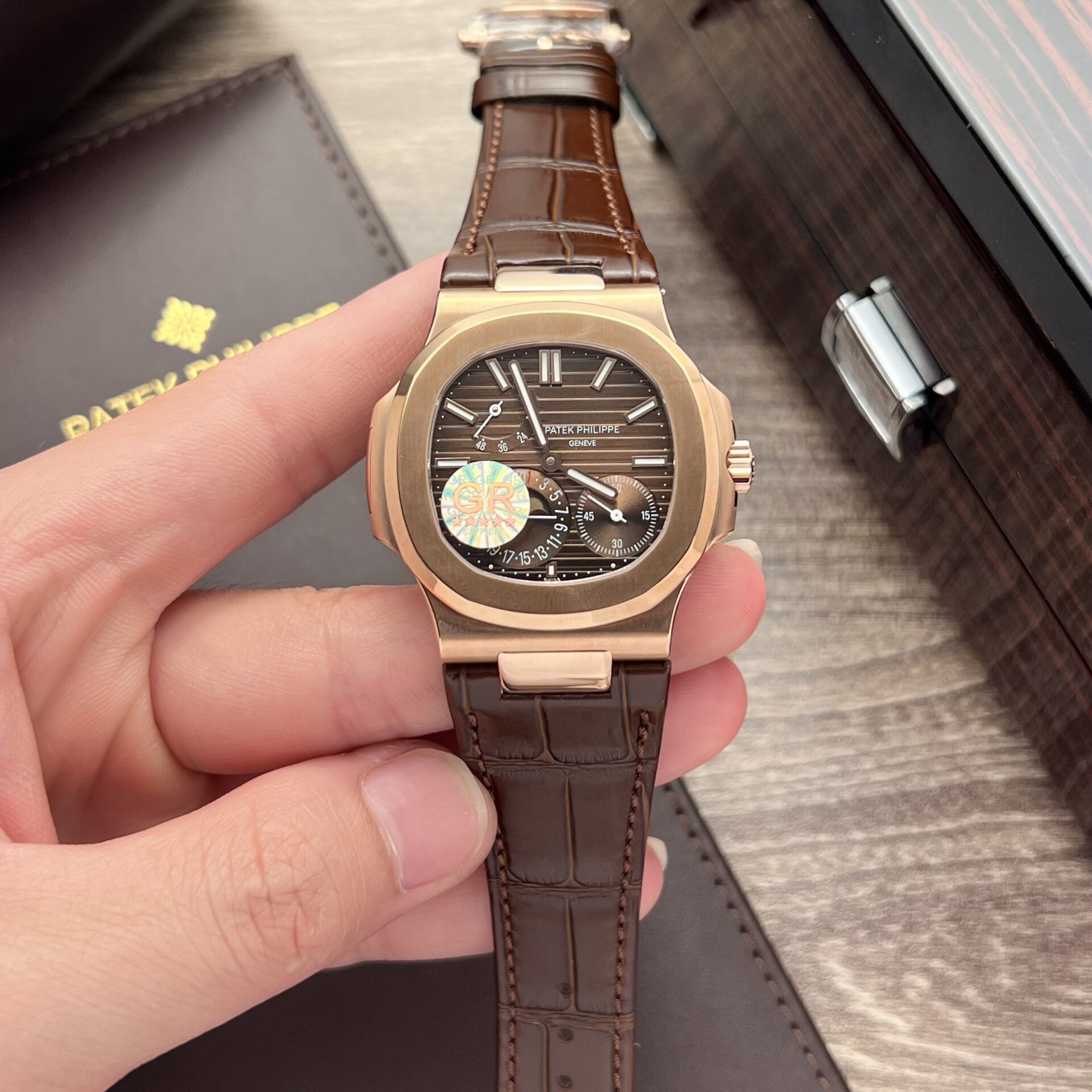 Patek Philippe Nautilus 5712 Replica 11 Watch Chocolate Dial GR Factory 40mm - Elite Watch Atelier