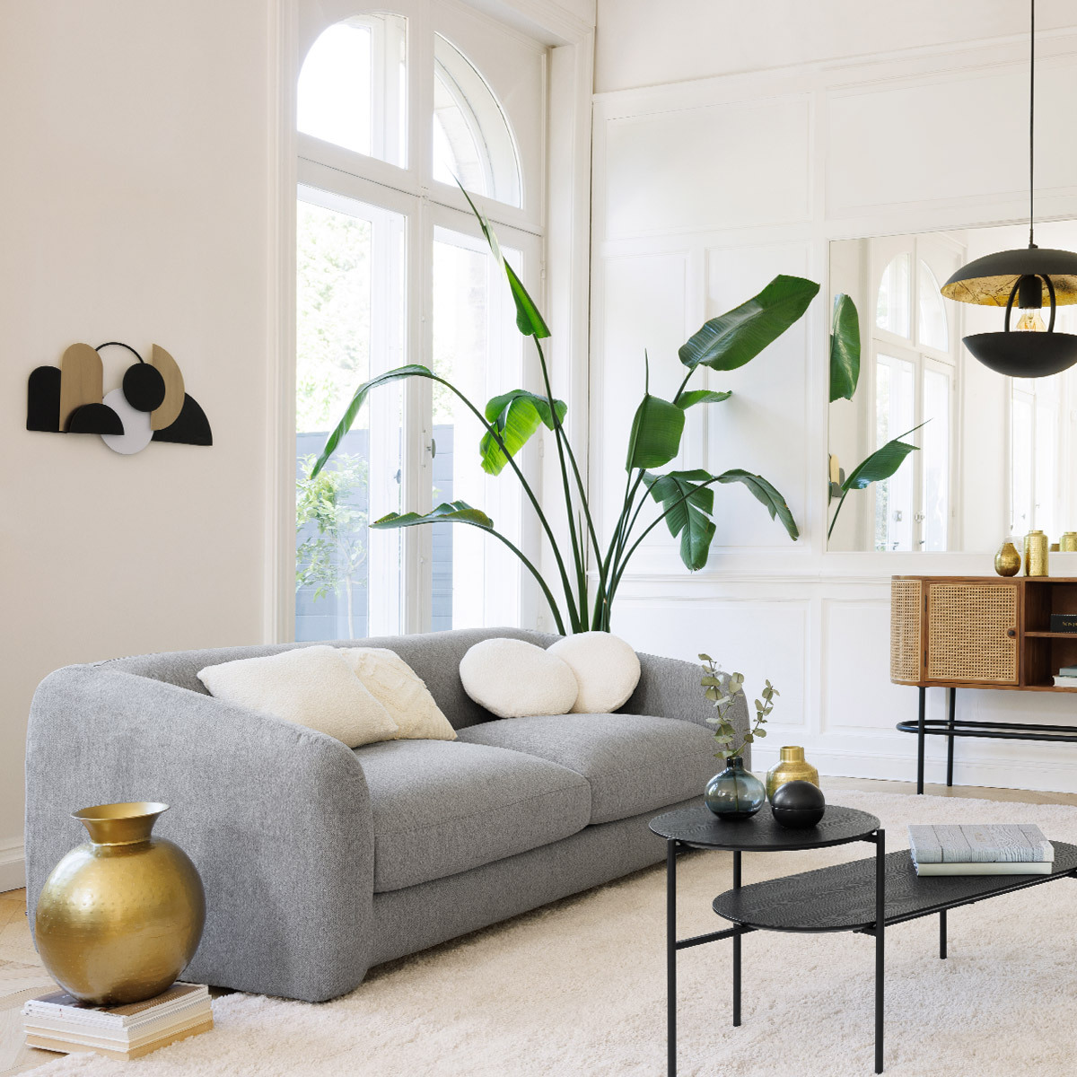 Vase "Oasis", hammered metal Gold, H.40 cm