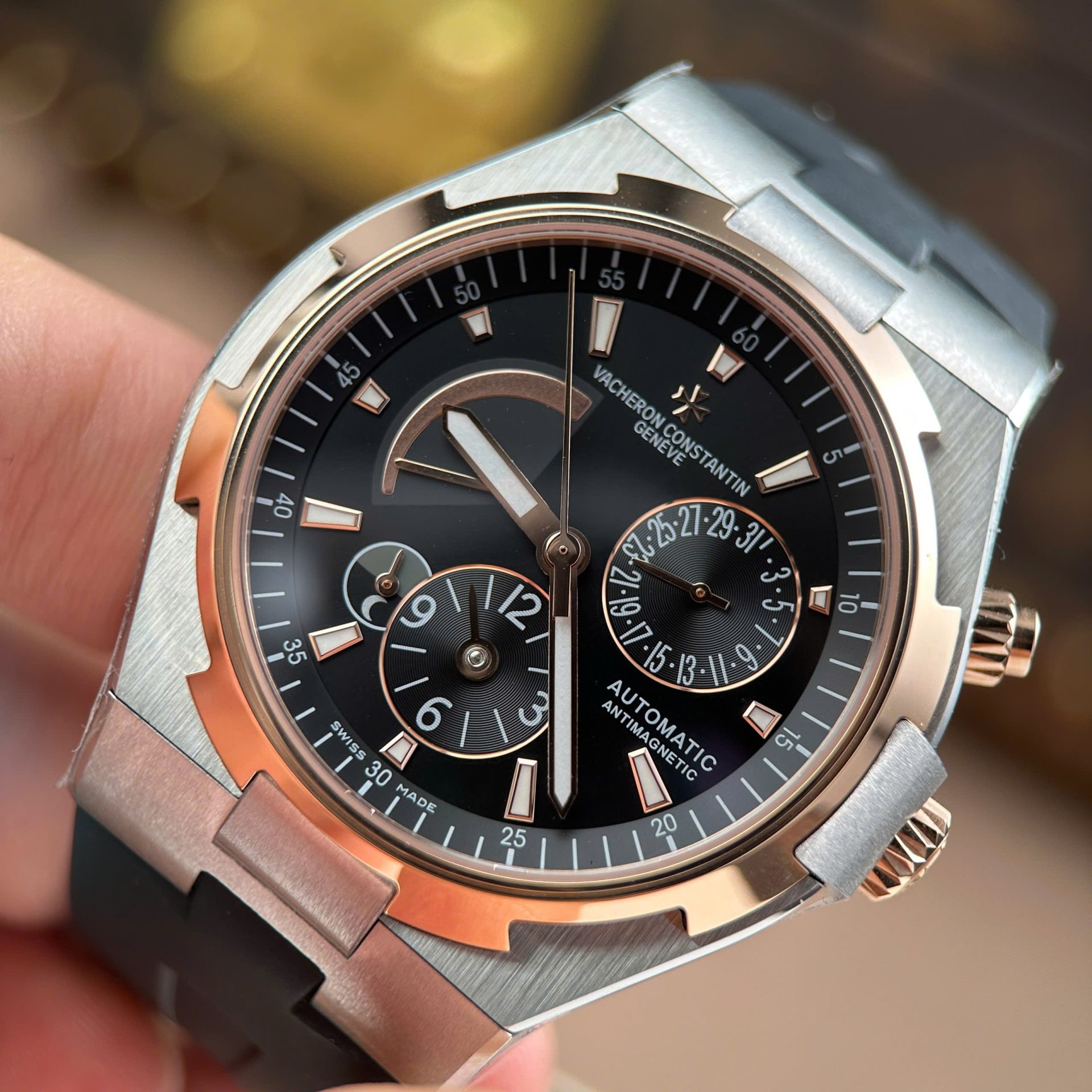 Vacheron Constantin Overseas Dual Time 47450 Demi Rose Gold Good Imitation Watches Black Dial 9F Factory 42mm - Top club
