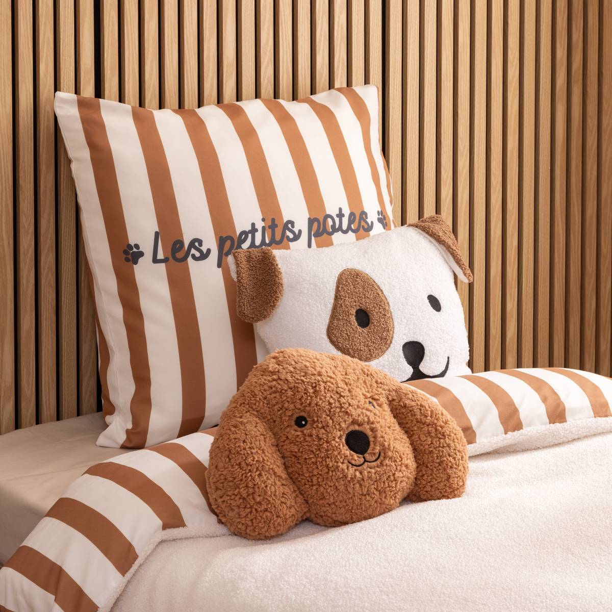 Cushion "Scott" Brown, 36x24 cm