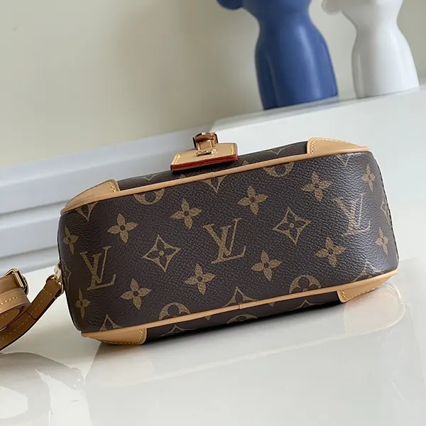Louis Vuitton Dauphine Replica Mini Shoulder Bag (M45528)1:1High-quality replica