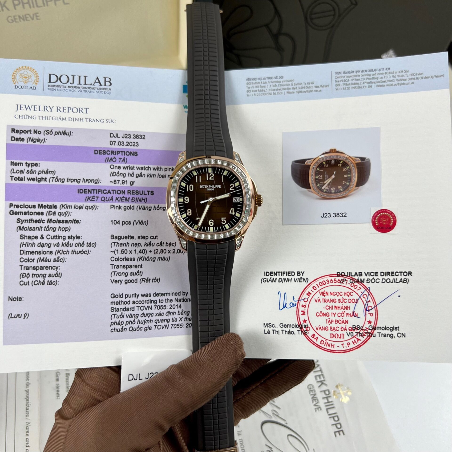 Patek Philippe Aquanaut 5167R Replica Watch Gold Wrapped Moissanite 40mm - Elite Watch Atelier