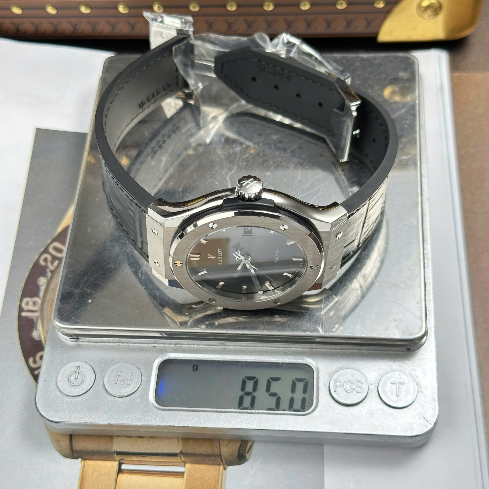 Hublot Classic Fusion Titanium Copies Watches Gray Dial Weight 84 Grams Super Light JJZ Factory 42mm - Elite Watch Atelier